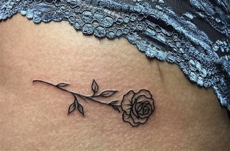 tatuajes de flores en los gluteos|12 ideas de Tatuajes en glúteos 